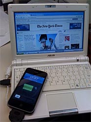 iPhone and eee pc tether. by paul_irish, on Flickr